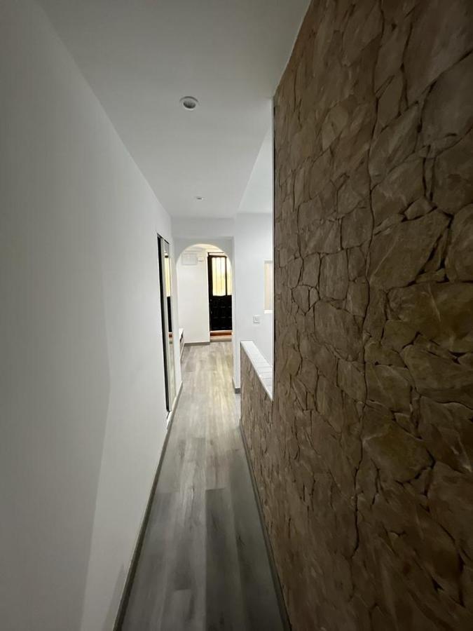 La Cueva De Boris Apartment Madrid Bagian luar foto